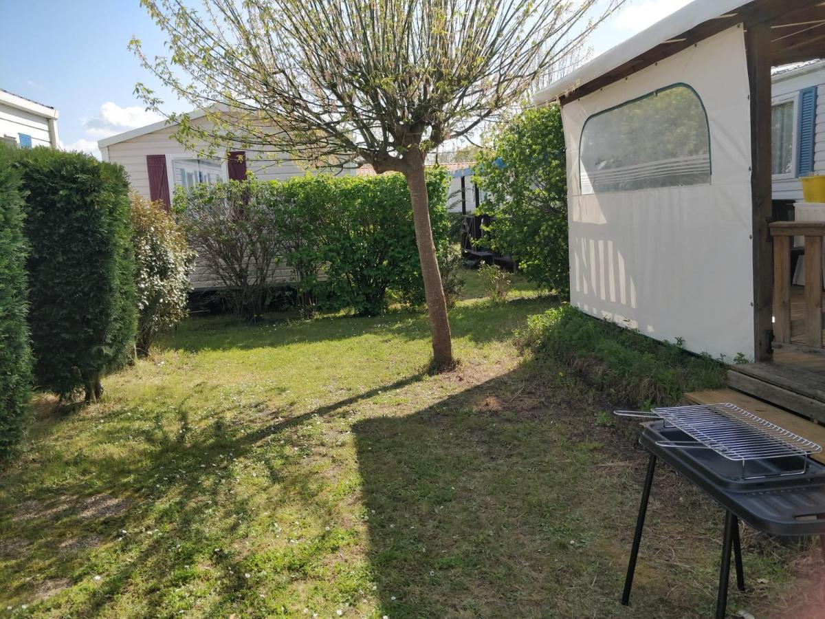 Mobil-Home Confort - Dans Le Camping De Mussonville 술락쉬르메르 외부 사진